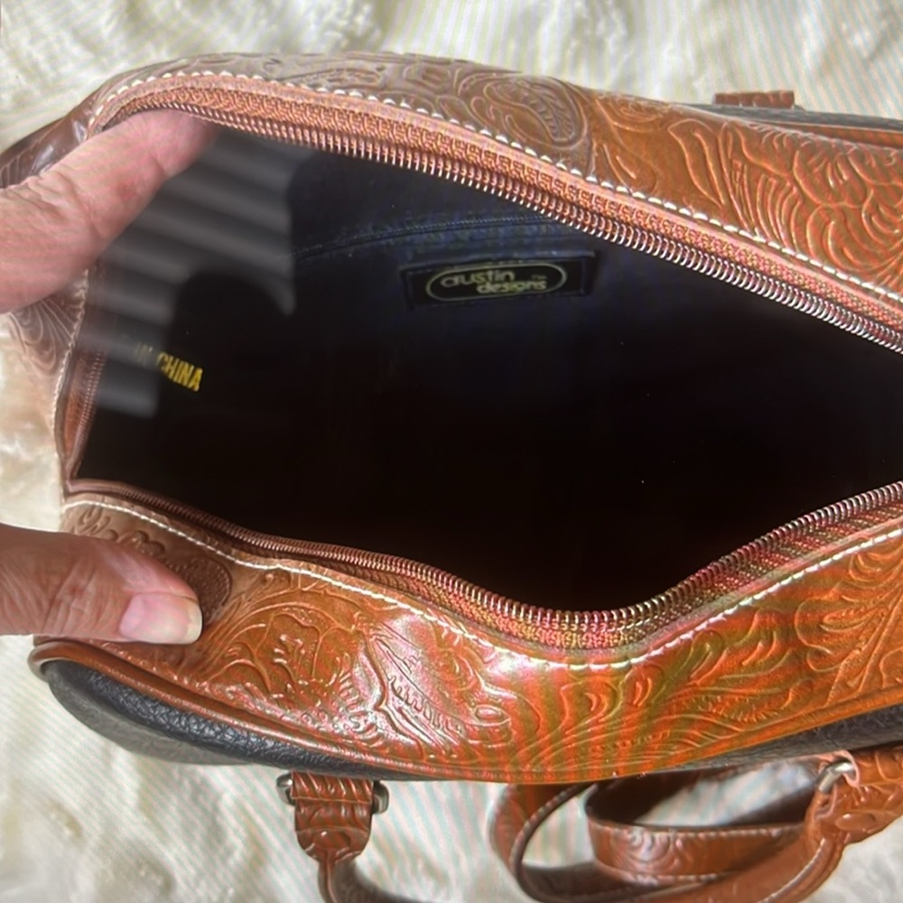 Satchel Crossbody - Picture 5 of 6